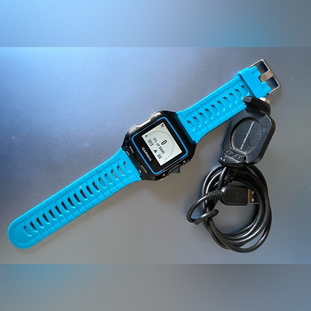 Garmin Forerunner 920XT w/Charger Working